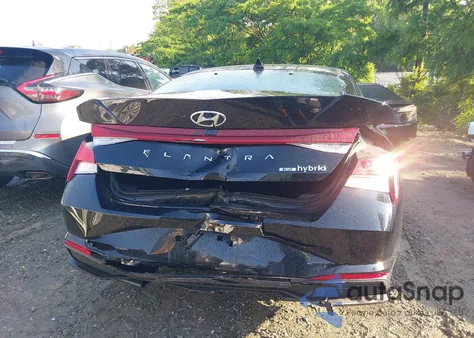 2023 Hyundai Elantra Hybrid Blue z USA, uszkodzony, nr VIN KMHLM4AJ8PU073972